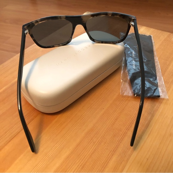 MARC JACOBS men's sunglasses - Picture 6 of 6